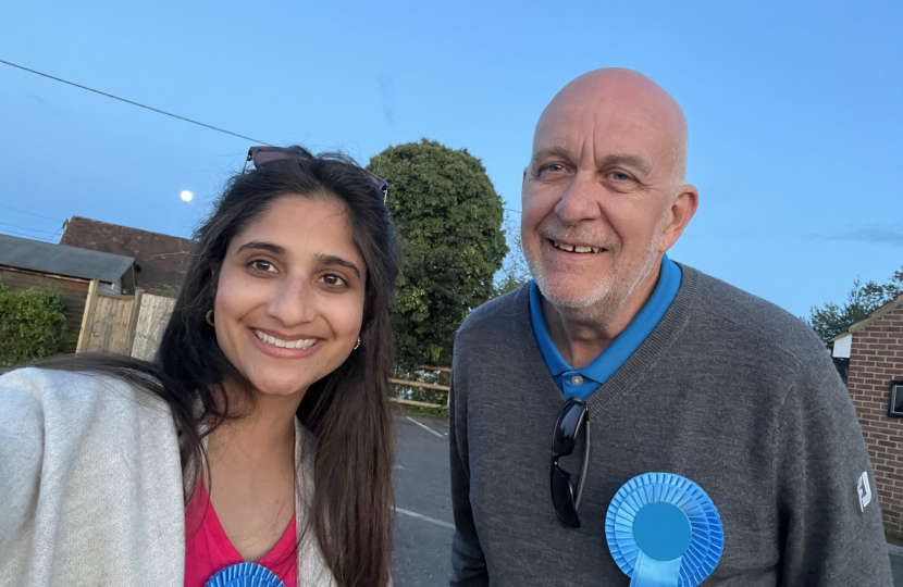 Asha Saroy, alongside ward candidate Cllr Alan Horton in the 2023 local elections 